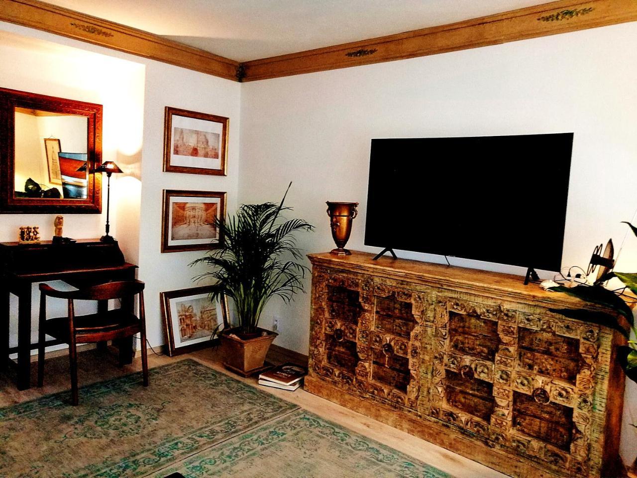 Entrez Apartment 1 Kosice Luaran gambar